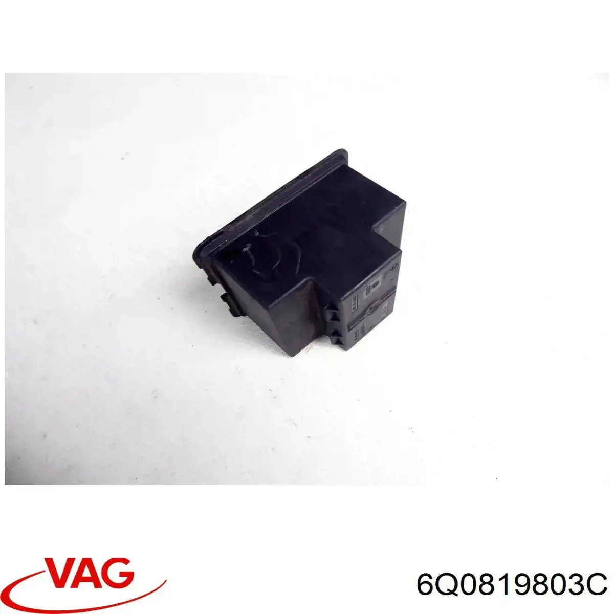 Повітропровід центральний VAG 6Q0819803C ціна, від 4.16 USD