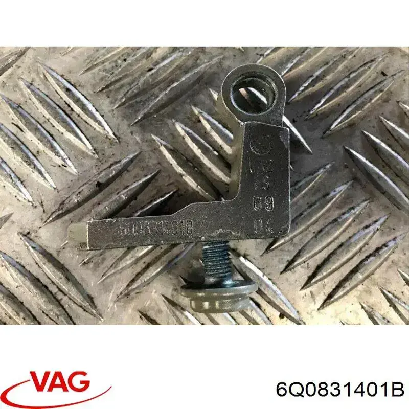 Купити 6Q0831401B VAG Петля водійських дверей