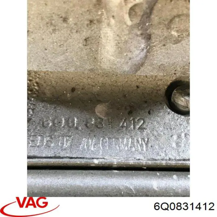 Петля передніх дверей, правих VAG 6Q0831412 ціна, від 14.57 USD