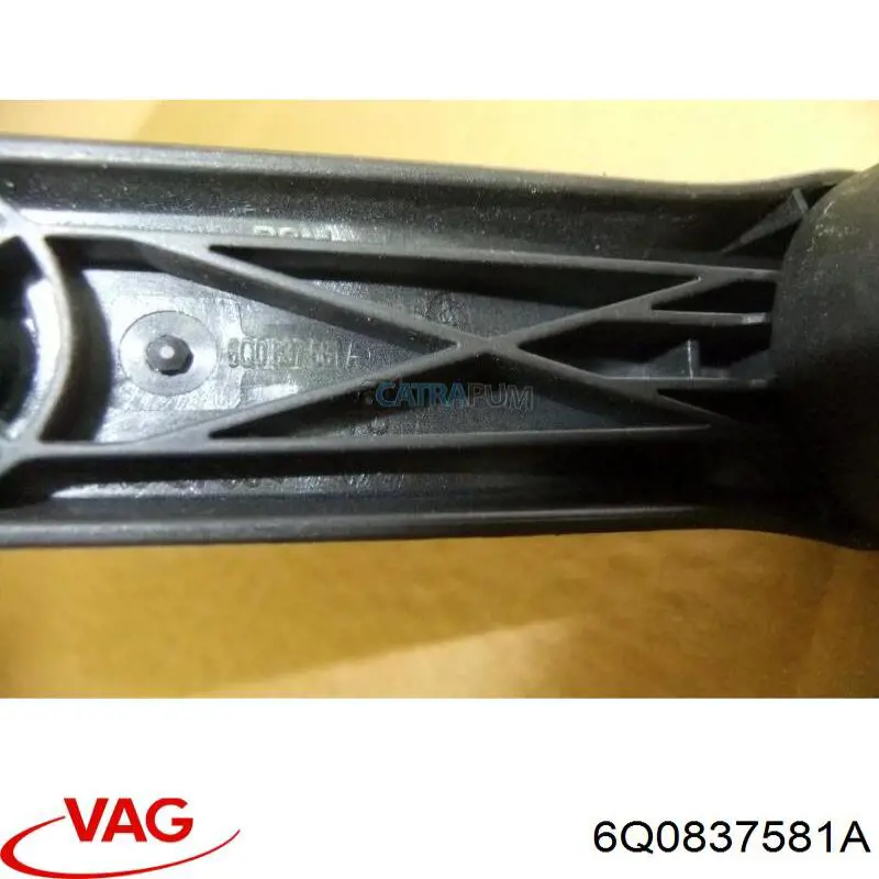 Ручка підйому скла дверей, заднього 6Q0837581A VAG