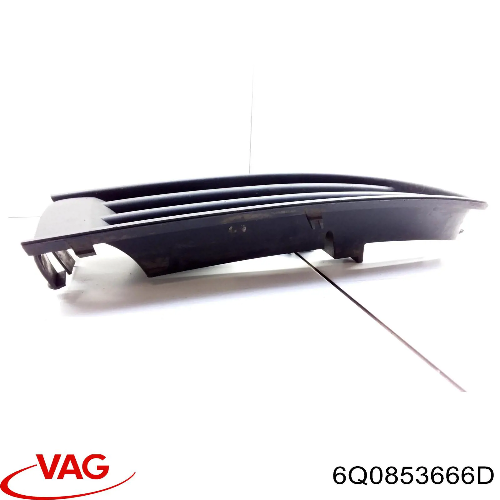 Купити 6Q0853666D VAG Решітка переднього бампера, права