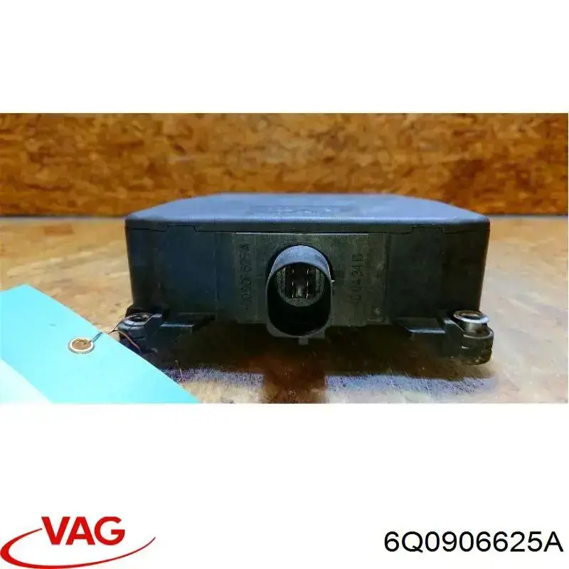 Модуль (ЕБУ) управління турбіною VAG 6Q0906625A ціна, від 23.02 USD