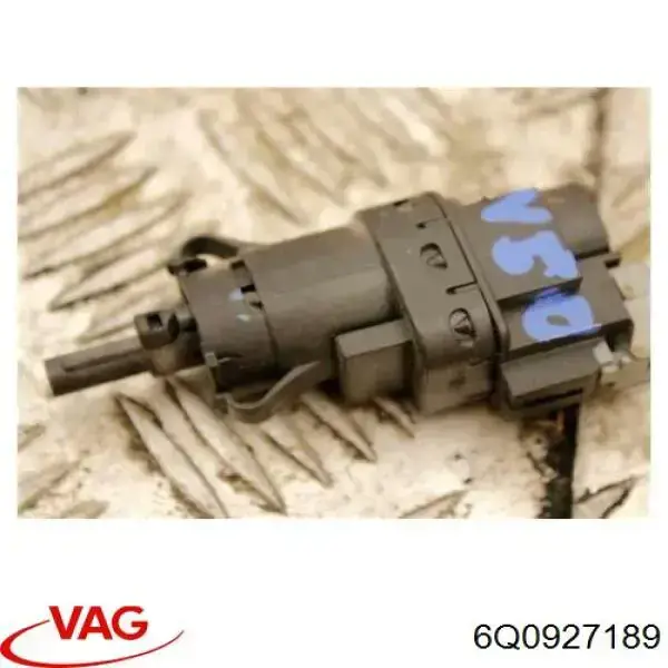Датчик включення зчеплення VAG 6Q0927189