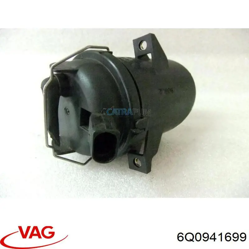 Туманка ліва VAG 6Q0941699 ціна, від 14.64 USD