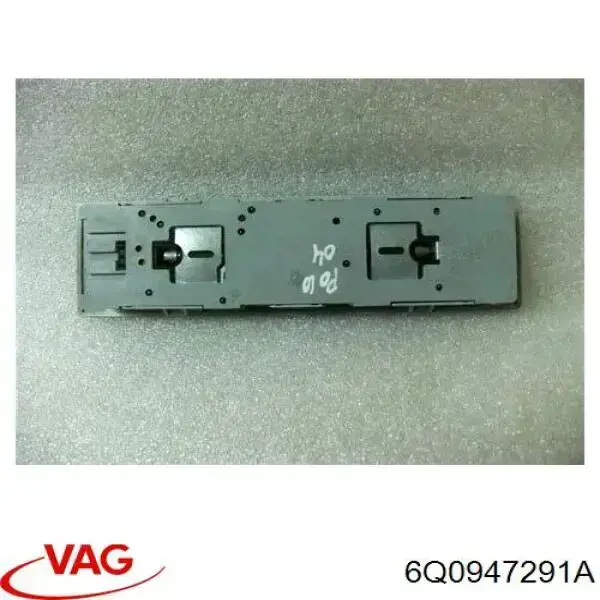 Плафон освітлення салона/кабіни, задній VAG 6Q0947291A ціна, від 11.40 USD