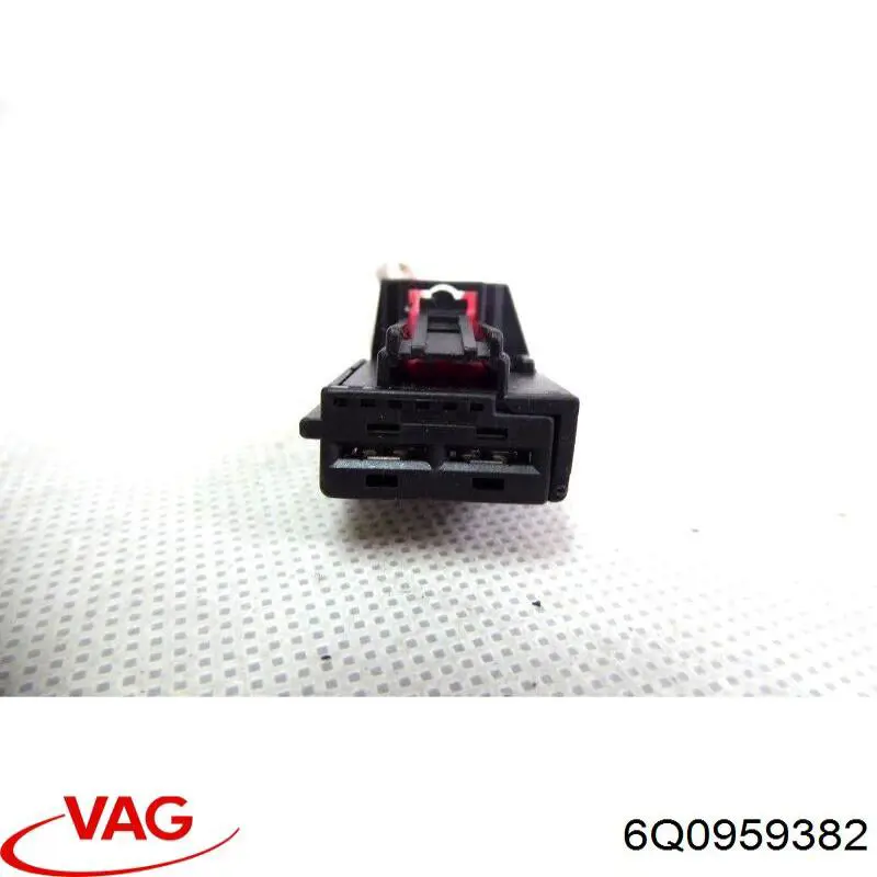 Купити 6Q0959382 VAG 