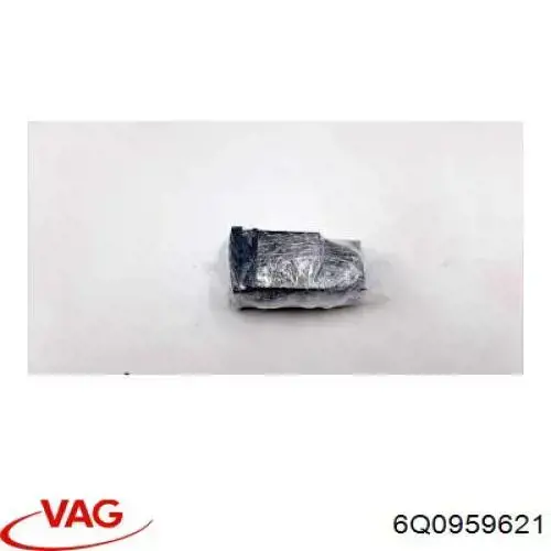 Вимикач обігріву заднього скла VAG 6Q0959621 ціна, від 2.82 USD