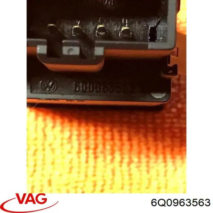  VAG 6Q0963563 ціна, від 12.67 USD