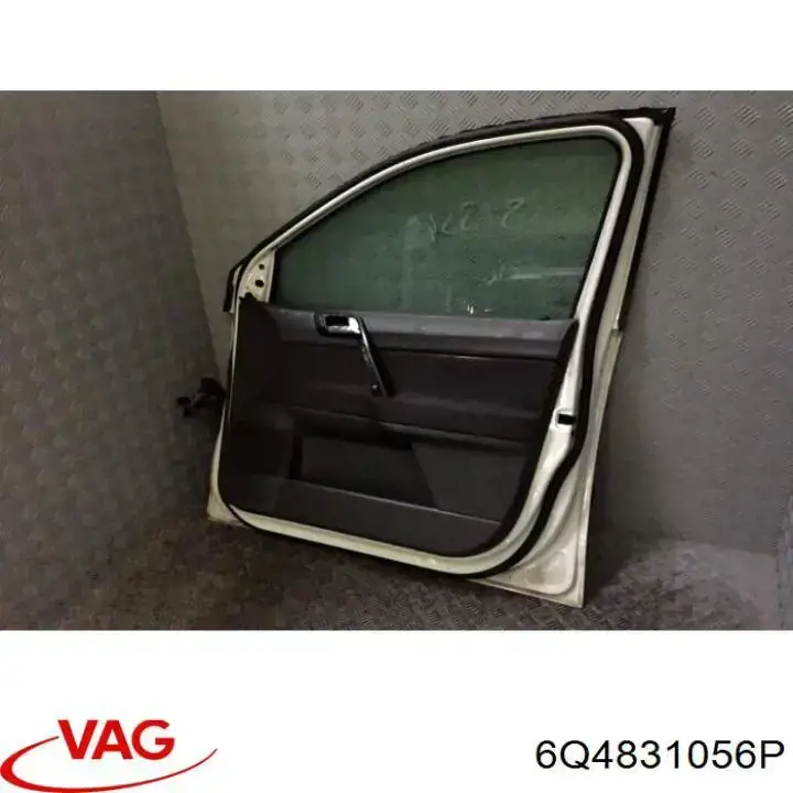 Купити 6Q4831056P VAG Двері праві передні