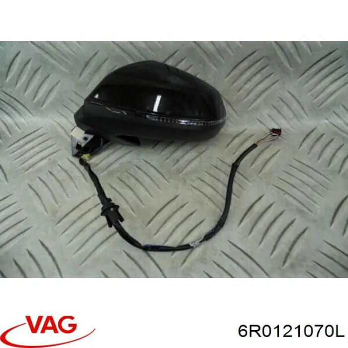 Купити 6R0121070L VAG Шланг грубки/обігрівача
