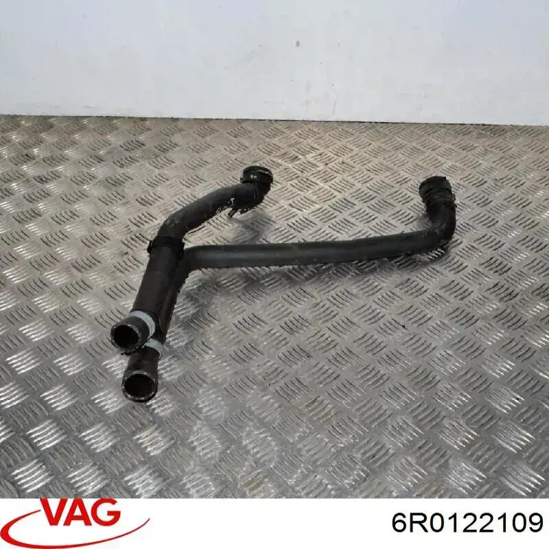 Купити 6R0122109 VAG Фланець системи охолодження (трійник)