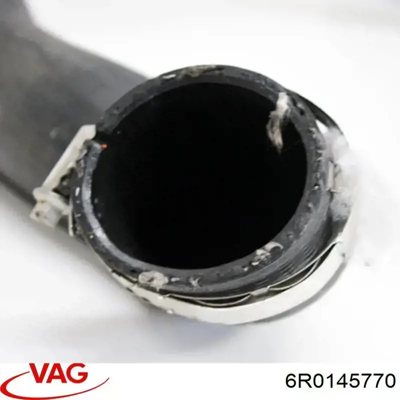 Трубка, що нагнітається Vika 11451833101 ціна, від 65.24 USD