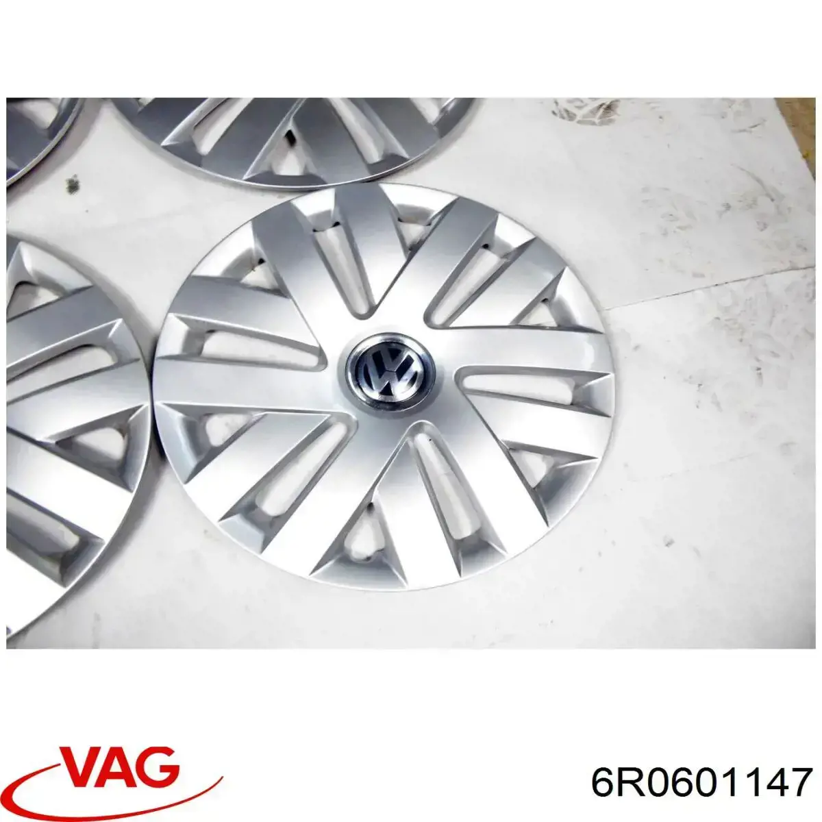 Купити 6R0601147 VAG Автомобільні ковпаки