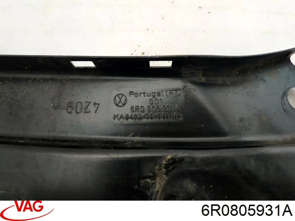Кронштейн супорту радіатора нижнього Volkswagen Polo 5 (6R) (Фольцваген Поло)