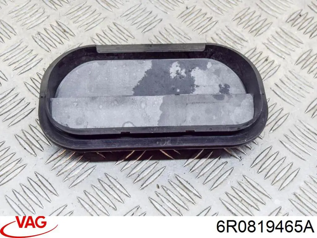 Решітка задня вентиляції салону, ліва VAG 6R0819465A ціна, від 6.63 USD