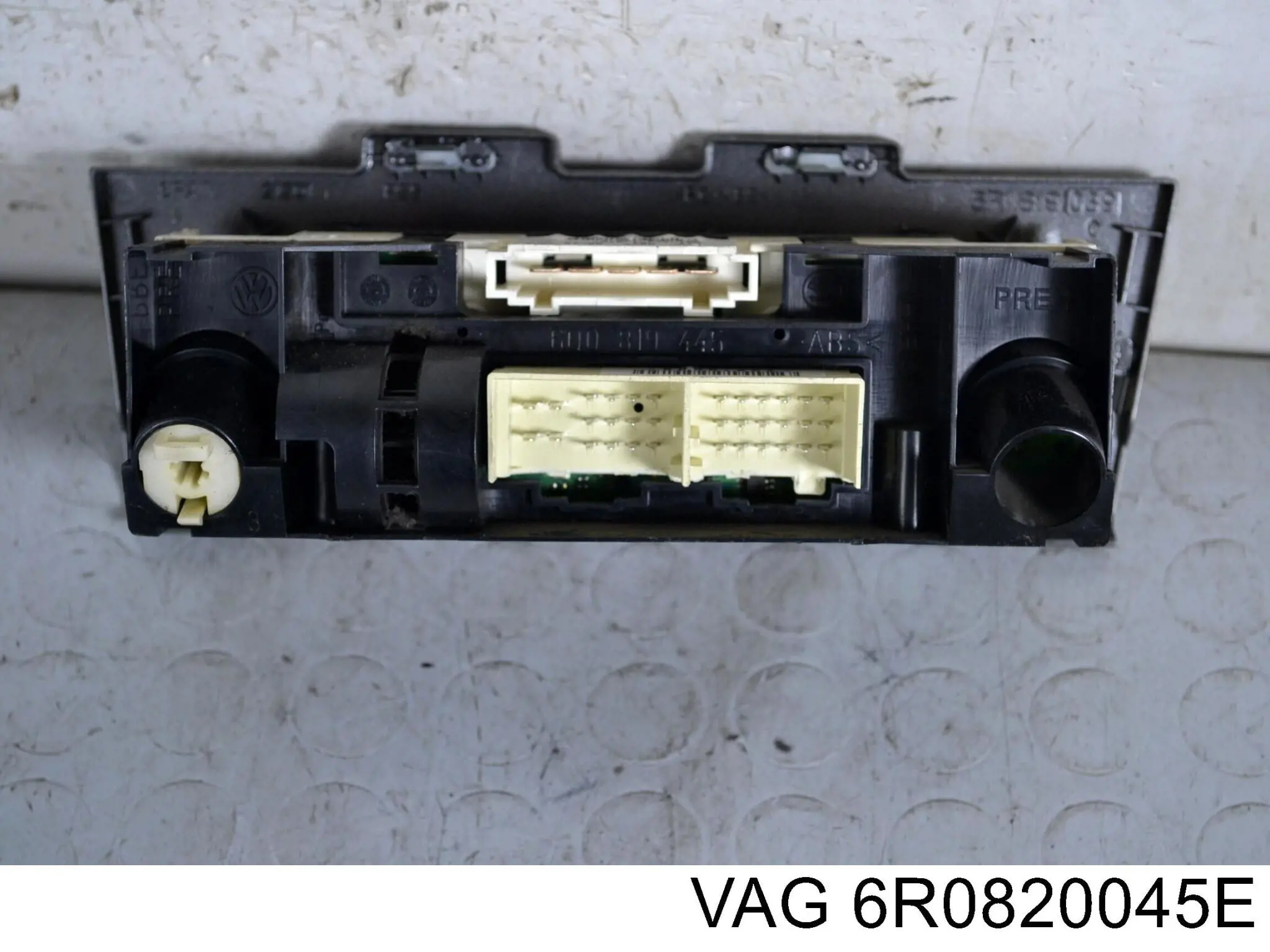 Купити 6R0820045A VAG Блок управління пічкою