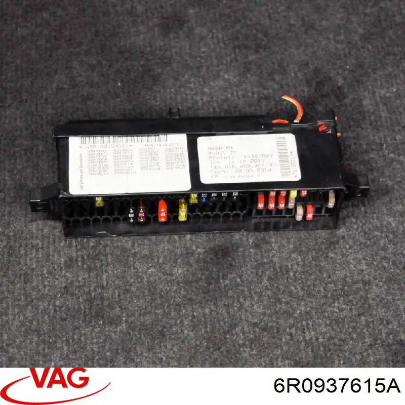 Купити 937615 VAG Корпус запобіжників