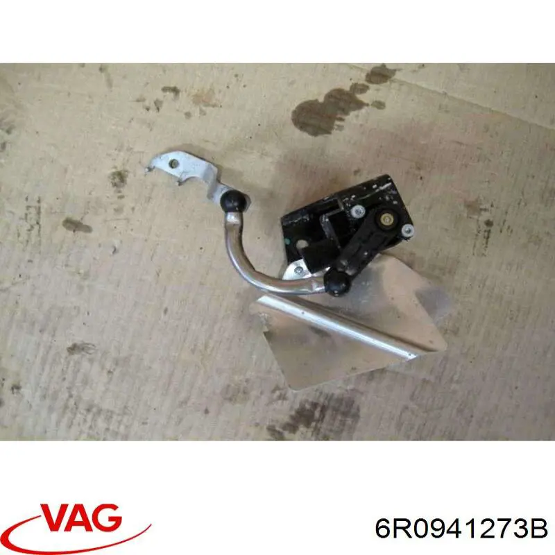 Купити 6R0941273B VAG Датчик рівня положення кузова, задній лівий