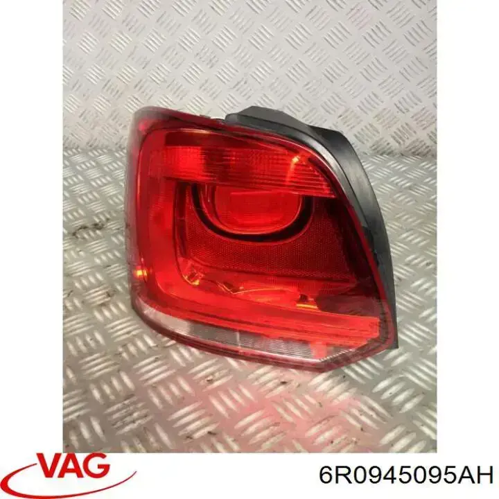 Ліхтар задній лівий VAG 6R0945095AH ціна, від 41.92 USD