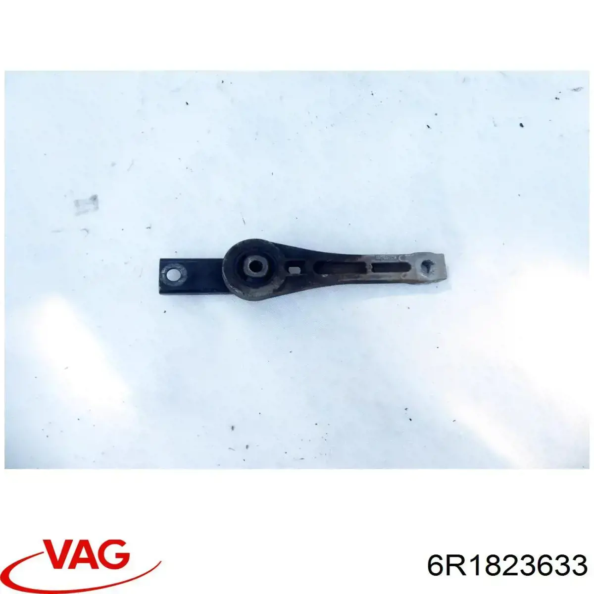 Кронштейн ручки відкривання капота 6R1823633 VAG