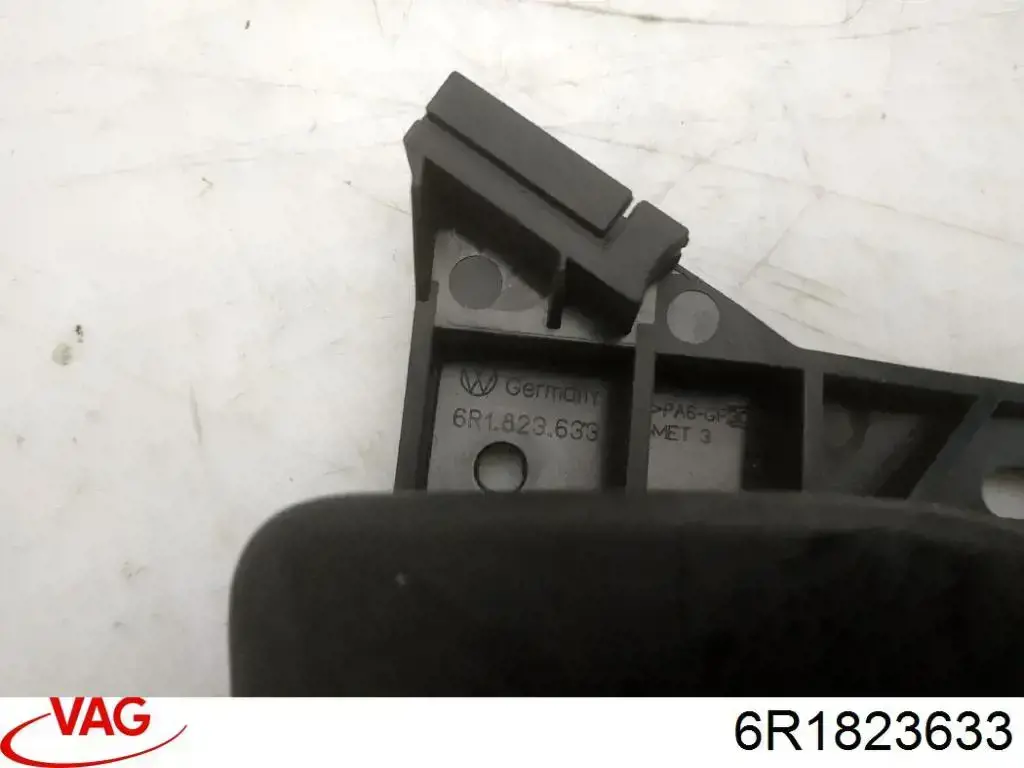 Кронштейн ручки відкривання капота VAG 6R1823633 ціна, від 5.42 USD