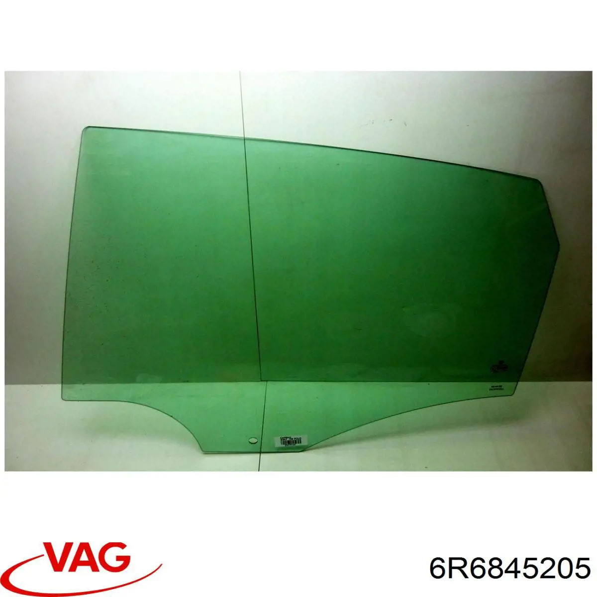 Скло задньої двері лівої VAG 6R6845205 ціна, від 44.58 USD