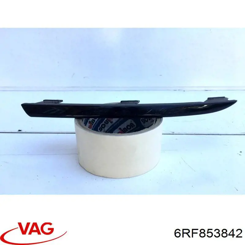 Купити 6RF853842 VAG Молдинг заднього бампера, правий