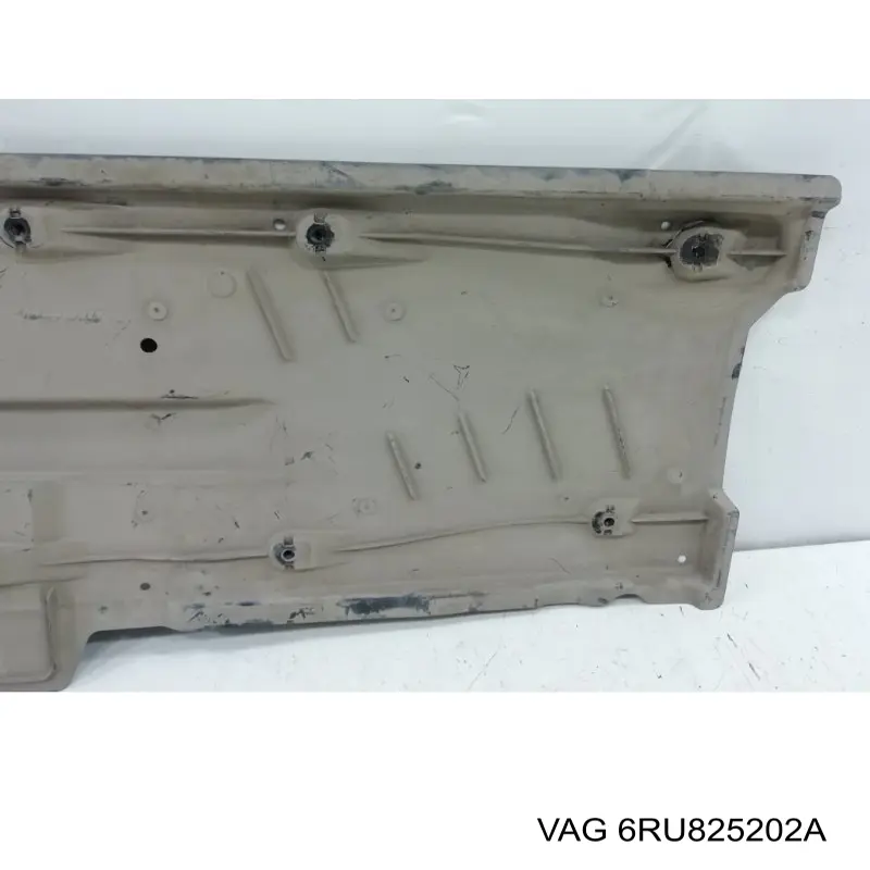 Захист днища передній правий VAG 6RU825202A ціна, від 31.67 USD