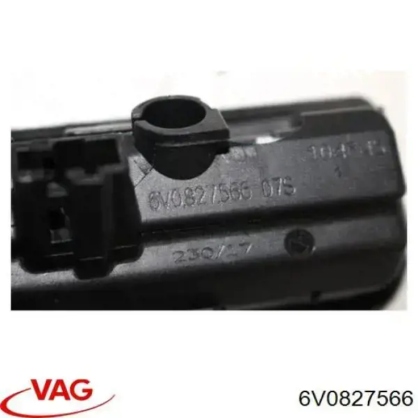 Кнопка приводу замка третіх/ п'ятих дверей VAG 6V0827566