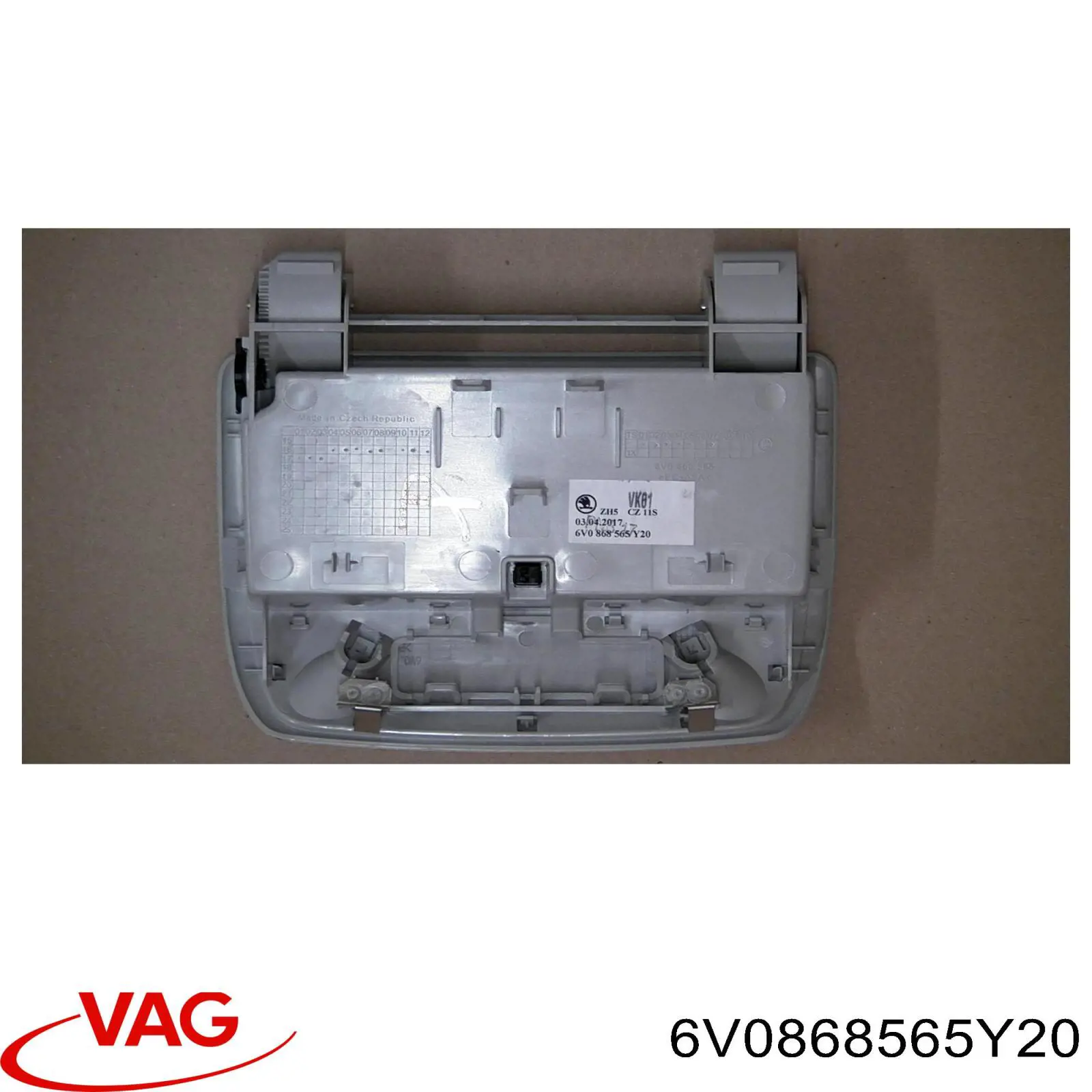 Відсік для окулярів VAG 6V0868565AY20 ціна, від 222.62 USD