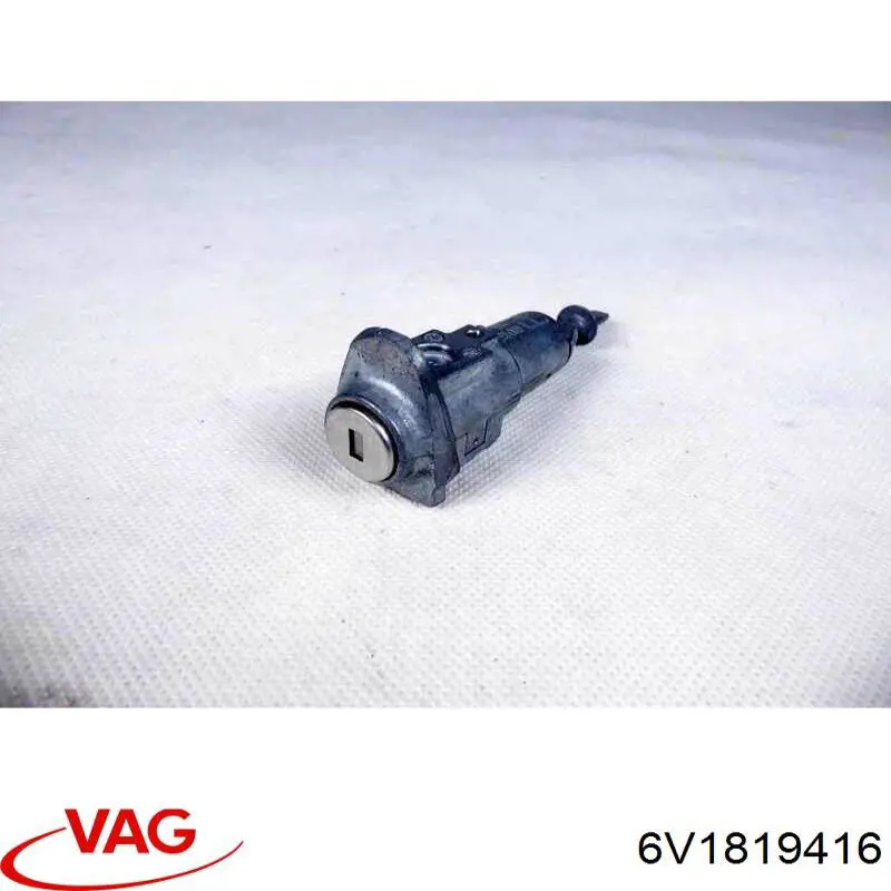 Водостік лобового скла, жабо 6V1819416 VAG