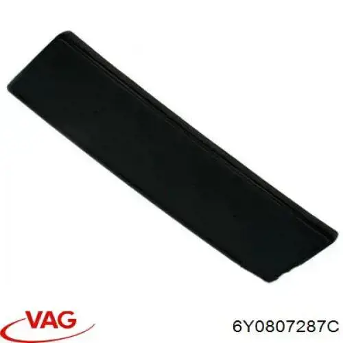 Купити 6Y0807287C VAG Кронштейн переднього номерного знака