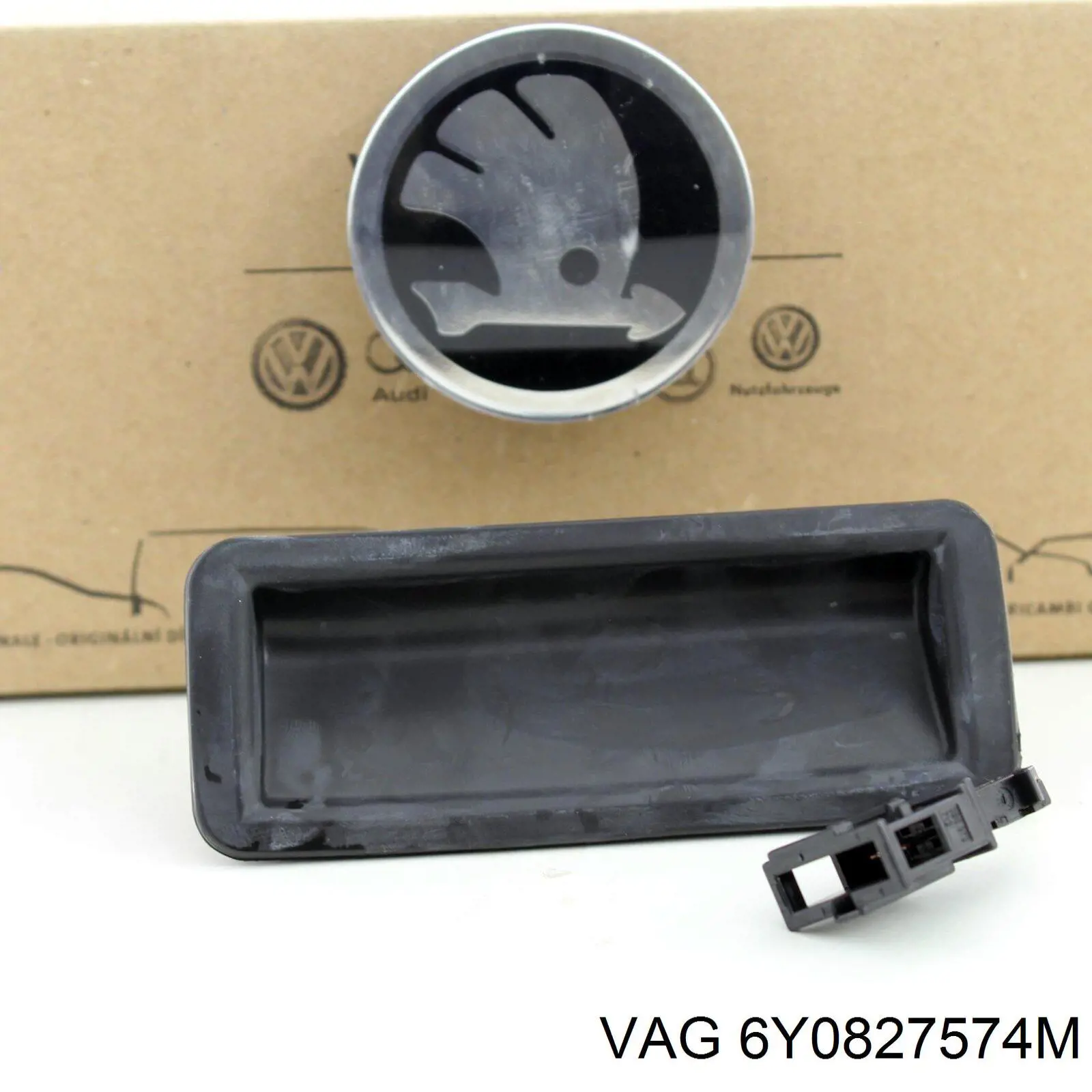 Ручка 5-й (3-й) двері зовнішня 6Y0827574M VAG