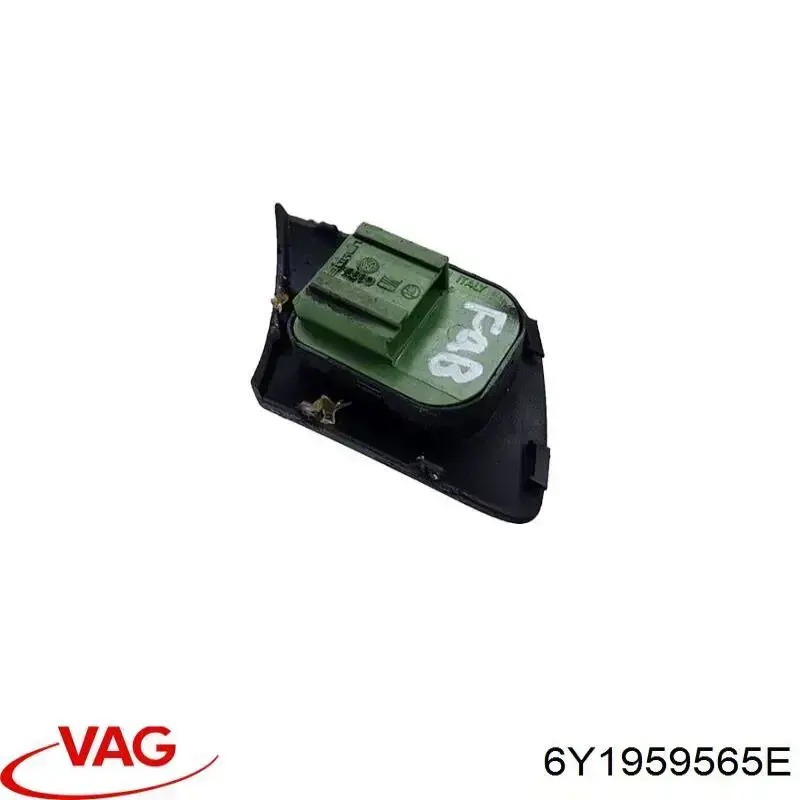 Блок управління дзеркалами заднього виду VAG 6Y1959565E ціна, від 8.53 USD