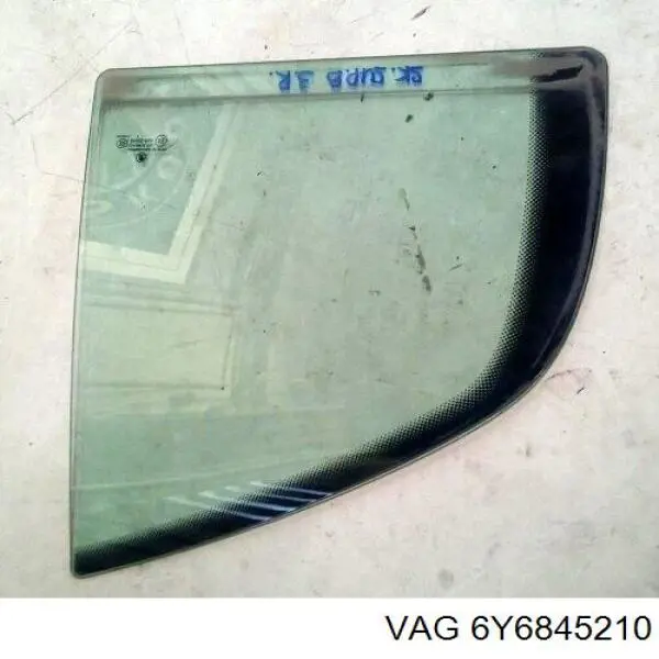 Задня кватирка права VAG 6Y6845210 ціна, від 13.68 USD