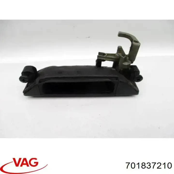 Купити 701837210 VAG Ручка дверей правих, зовнішня, перед/зад