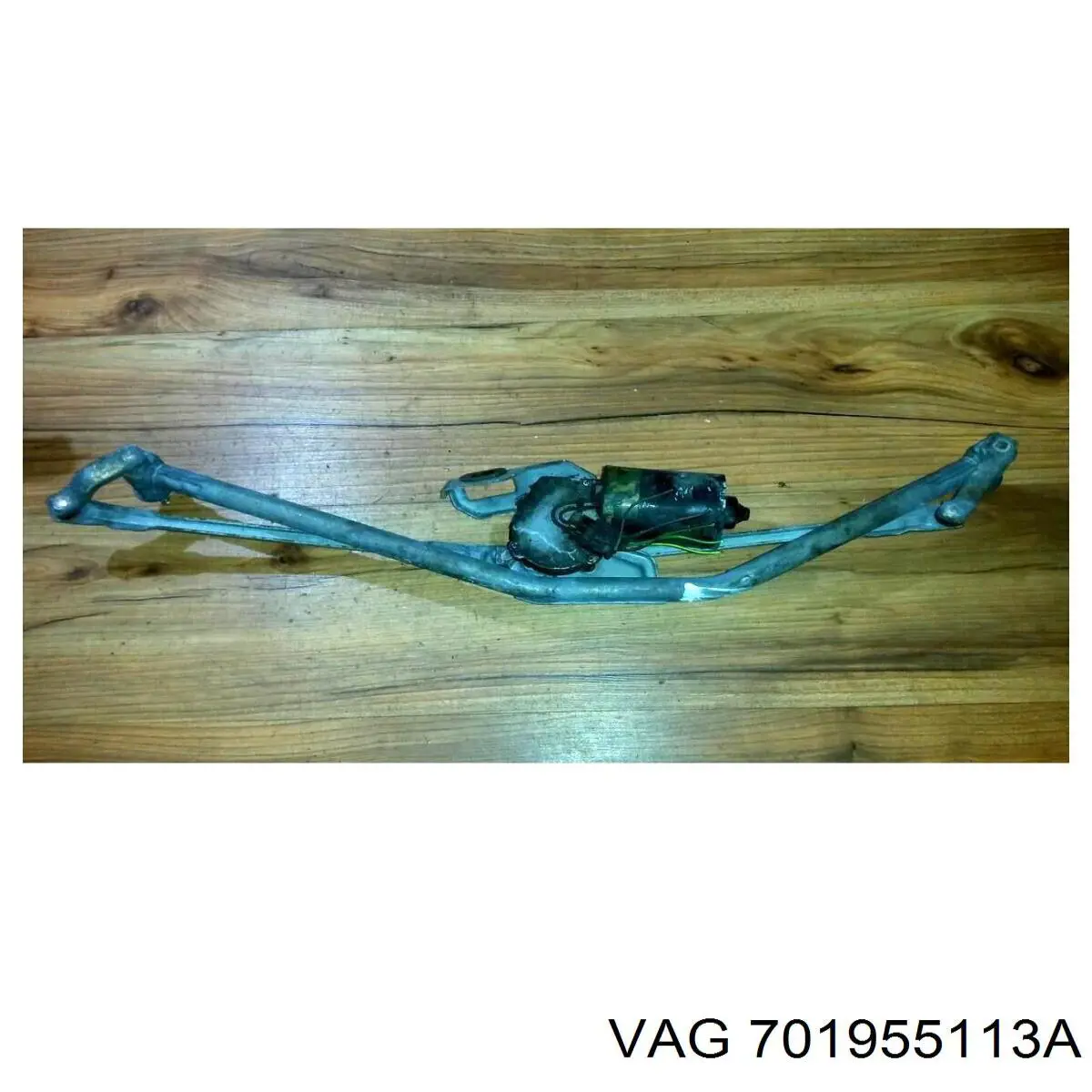 701955113A VAG 
