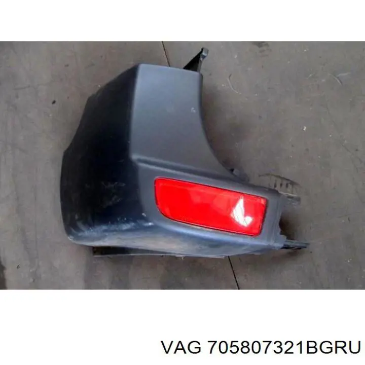 Кут бампера заднього лівий 4max 5508009558961P ціна, від 20.01 USD