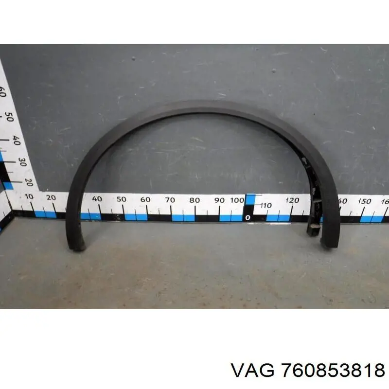 Молдинг задньої арки крила, правий VAG 760853818 ціна, від 69.45 USD