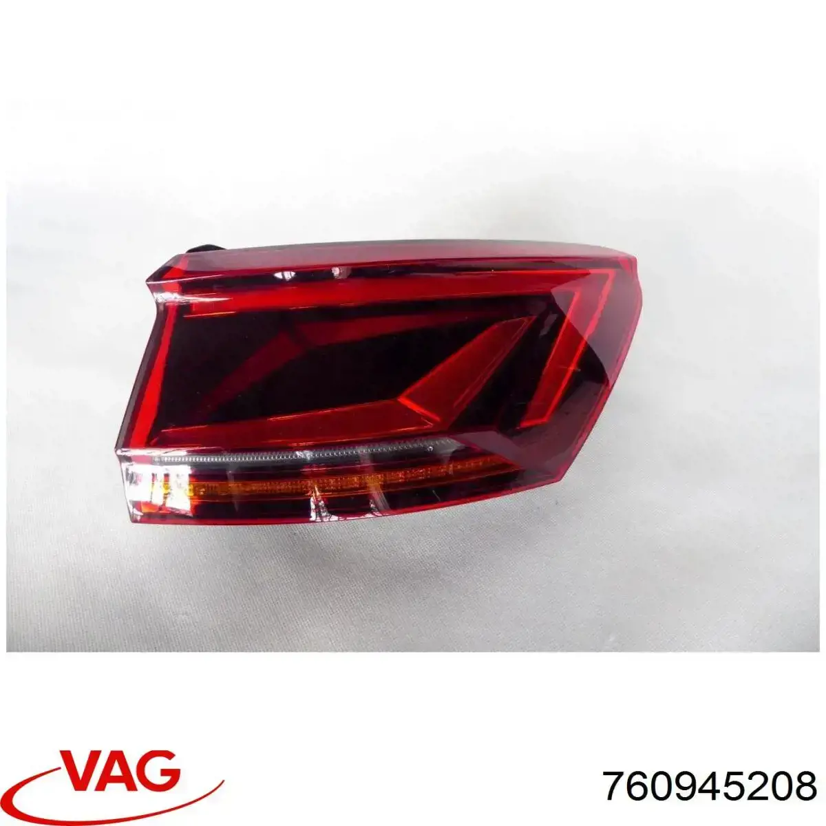 Ліхтар задній правий, зовнішній Signeda ZVG191430R ціна, від 220.45 USD
