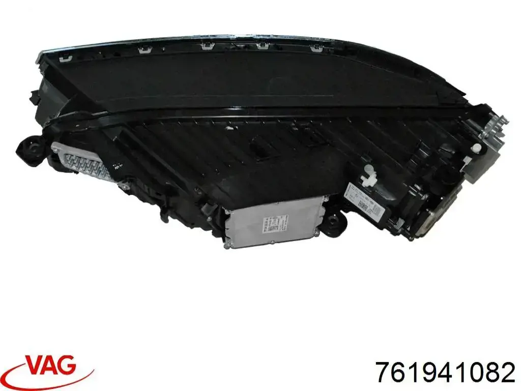 Фара права 761941082 VAG