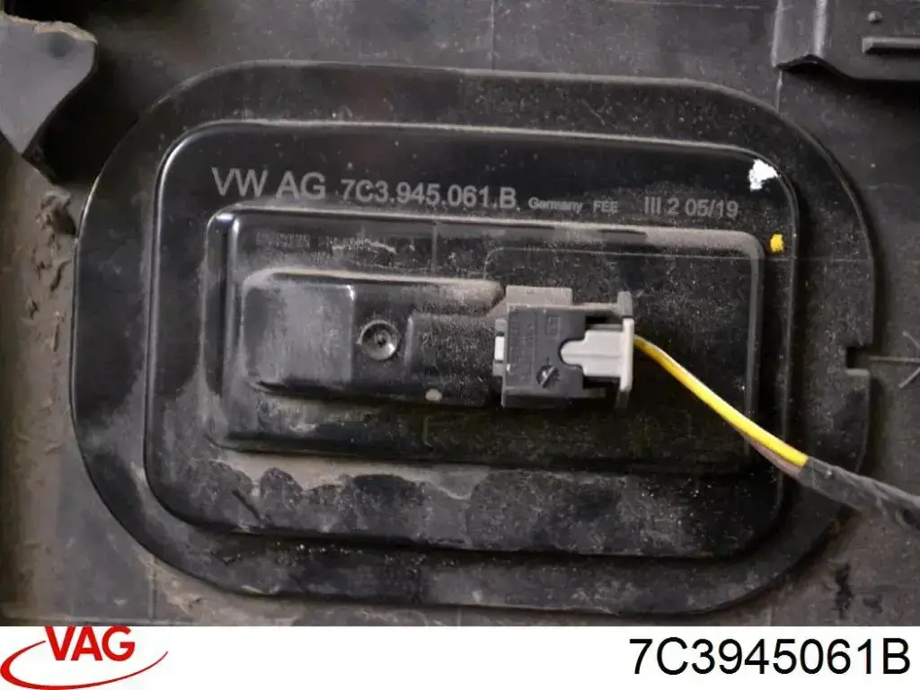 Габарит бічний (фургон) VAG 7C3945061B ціна, від 19.51 USD