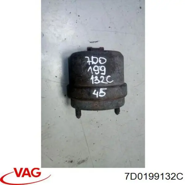 Купити 7D0199132C VAG Подушка (опора) двигуна, права