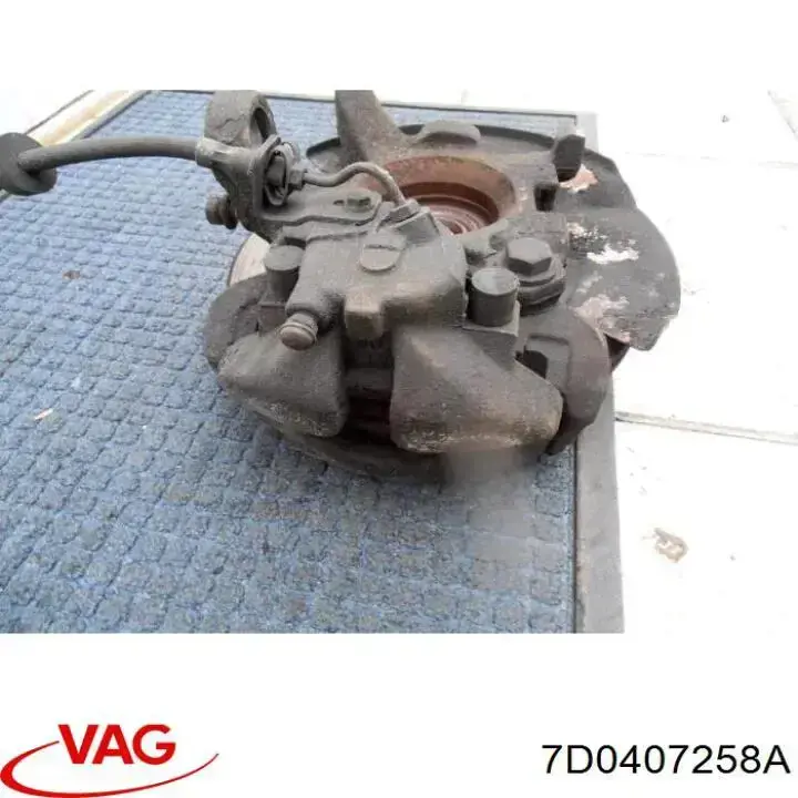 3407047 Autotechteile Цапфа поворотна права