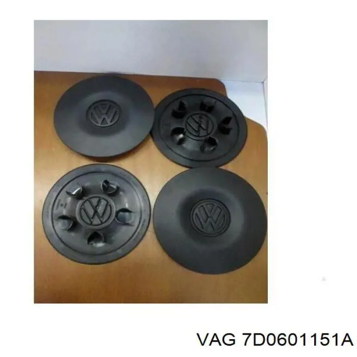 7D0601151A VAG Ковпаки на колеса
