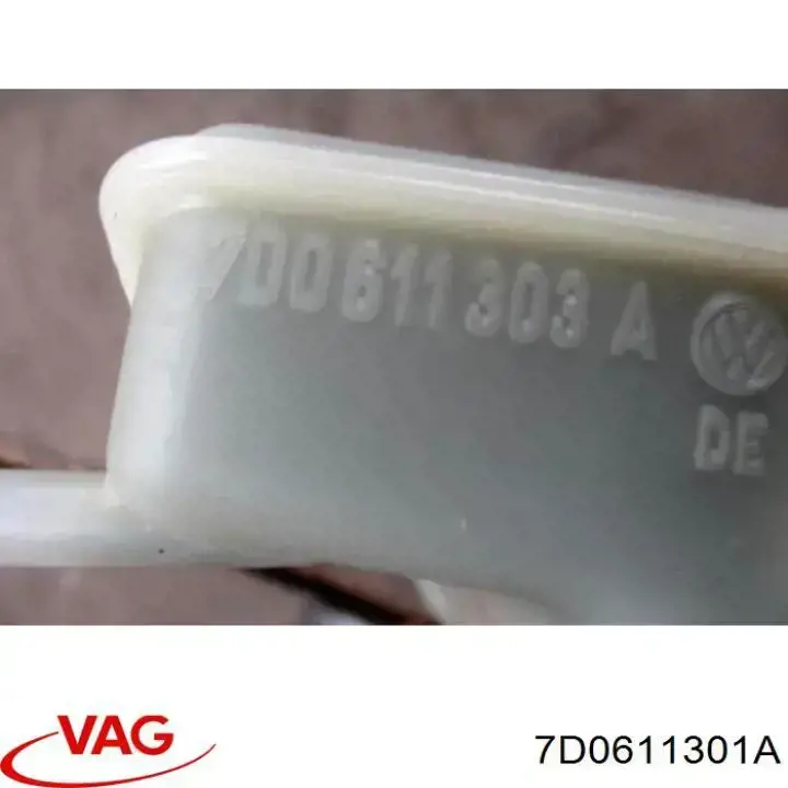 Бачок ГГЦ VAG 7D0611301A ціна, від 23.70 USD