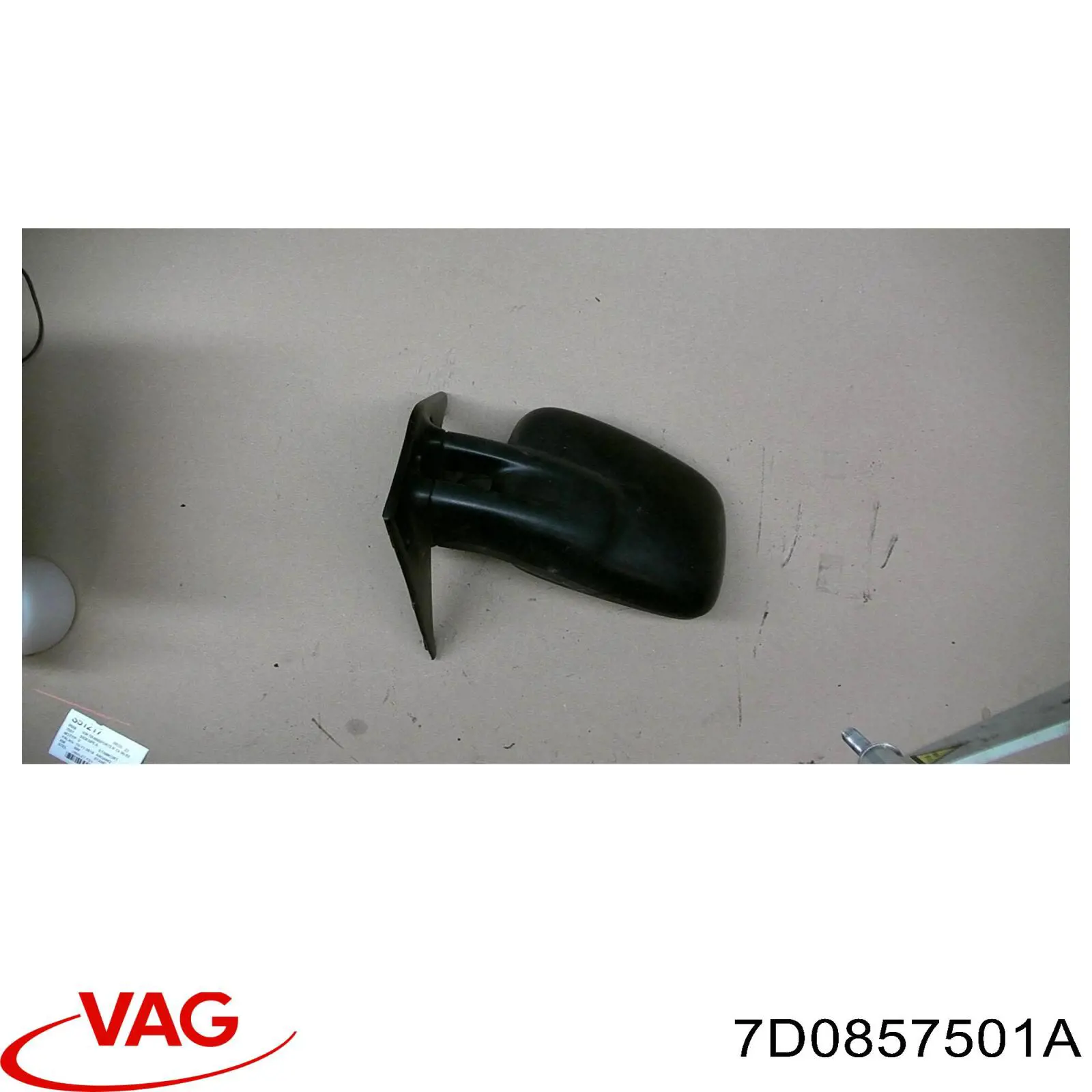 Ліве бічне дзеркало VAG 7D0857501A ціна, від 33.52 USD