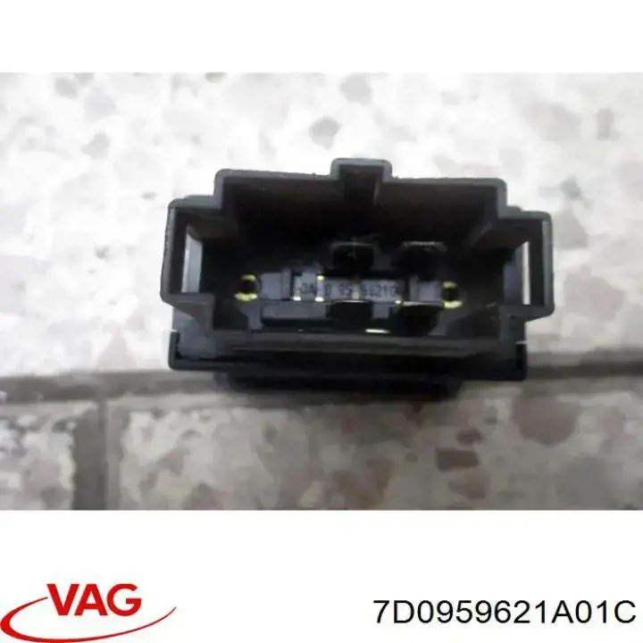Купити 7D0959621A01C VAG 