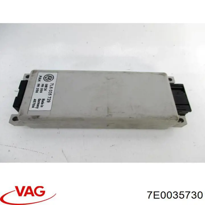Блок керування мультимедійний VAG 7E0035730 ціна, від 126.69 USD