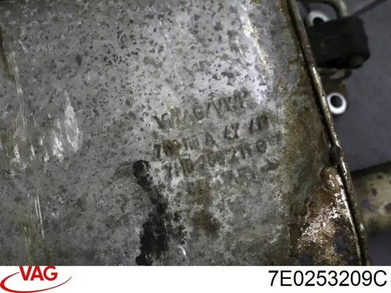 Глушник VAG 7E0253209C ціна, від 54.49 USD